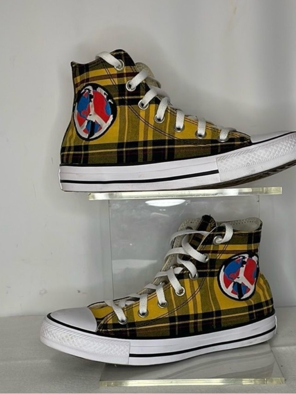 High-Top Plaid Converse Sneakers in Yellow and Black Size 8 Unisex